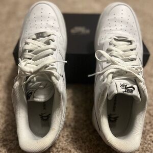Air Force 1 - Nike Men size 11